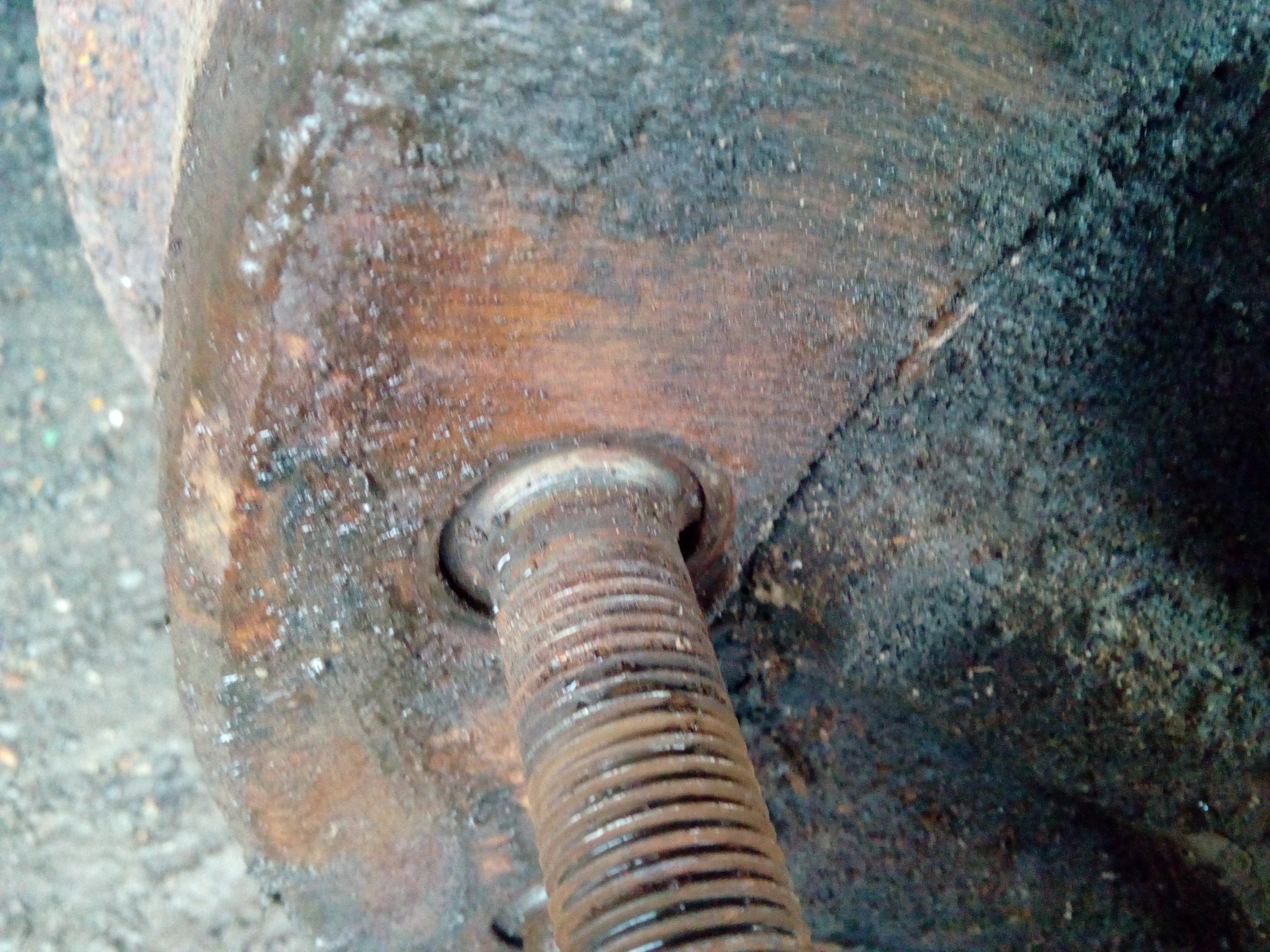 Another close-up of a wheel-stud passing through a brake
drum. The drum has been inched off a little bit!