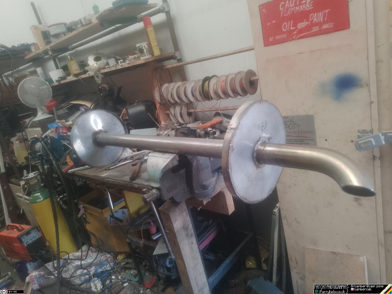 It's almost looking like an exhaust silencer now, except without any padding or the outer skin.